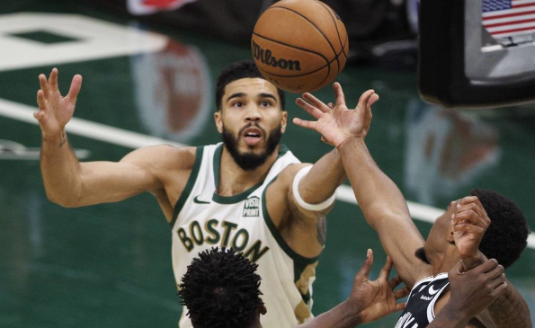 塔图姆23+10 霍勒迪13+12+9 绿军6人上双121-107轻取篮网结束2连败 塔图姆23+10 霍勒迪13+12+9 绿军6人上双121-107轻取篮网结束2连败