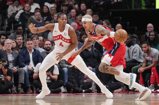 西亚卡姆39+11库兹马34分 普尔14分奇才107-111遭猛龙逆转 西亚卡姆39+11库兹马34分 普尔14分奇才107-111遭猛龙逆转