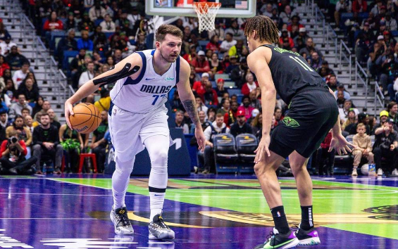 东契奇低效16分8失误莺歌25+9 欧文17分独行侠110-131惨败鹈鹕 东契奇低效16分8失误莺歌25+9 欧文17分独行侠110-131惨败鹈鹕