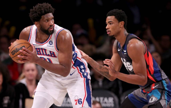 恩比德32+12+9马克西两双 沃克26分篮网99-121不敌76人 恩比德32+12+9马克西两双 沃克26分篮网99-121不敌76人