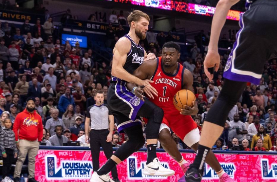 鹈鹕129-93狂胜国王 莺歌三节打卡31分 锡安26分 福克斯18中5 鹈鹕129-93狂胜国王 莺歌三节打卡31分 锡安26分 福克斯18中5