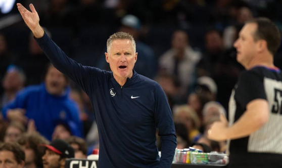 6连败终结!库里32+5克莱赛季首次20分 勇士主场121-116险胜火箭 6连败终结!库里32+5克莱赛季首次20分 勇士主场121-116险胜火箭