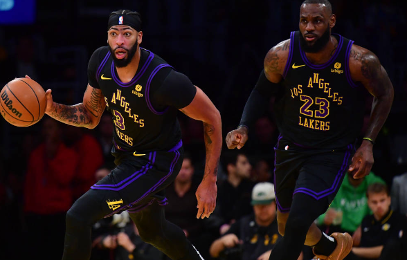 詹姆斯17+7+9&39000分里程碑 浓眉哥26+16 湖人131-99轻取爵士 詹姆斯17+7+9&39000分里程碑 浓眉哥26+16 湖人131-99轻取爵士