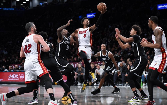 布里奇斯24+6 C-约翰逊19+10+5 马丁22+7 篮网112-97轻取残阵热火 布里奇斯24+6 C-约翰逊19+10+5 马丁22+7 篮网112-97轻取残阵热火