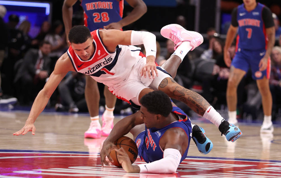 库兹马狂砍32+12+8坎宁安25分 奇才126-107送活塞14连败 库兹马狂砍32+12+8坎宁安25分 奇才126-107送活塞14连败