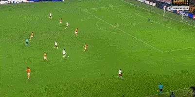 1701288017550053.gif 04.gif