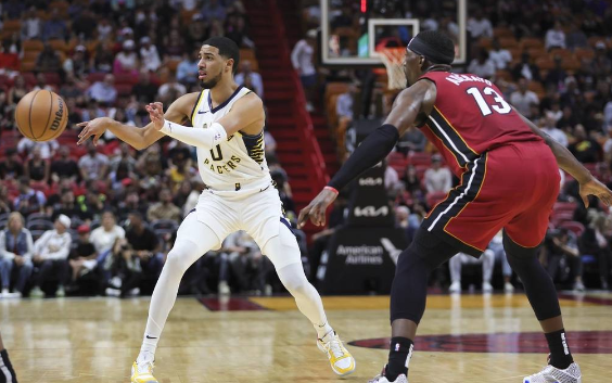 哈里伯顿空砍44+10巴特勒36分 哈克斯24分热火142-132逆转步行者 哈里伯顿空砍44+10巴特勒36分 哈克斯24分热火142-132逆转步行者