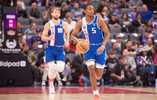 福克斯29+8小萨准三双 大桥22分篮网118-131不敌国王 福克斯29+8小萨准三双 大桥22分篮网118-131不敌国王