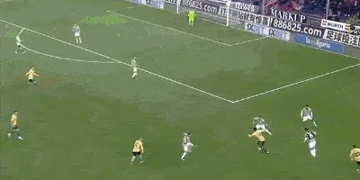 1702687128975653.gif 3.gif