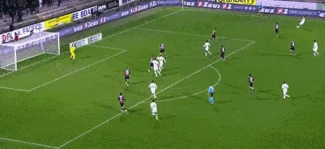 1703290374793954.gif 04.gif