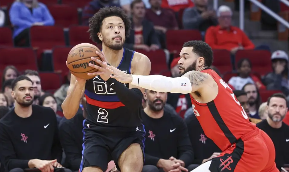 火箭136-113大胜活塞 申京26+9&第三节6中6砍20分 杰伦-格林22+5 火箭136-113大胜活塞 申京26+9&第三节6中6砍20分 杰伦-格林22+5