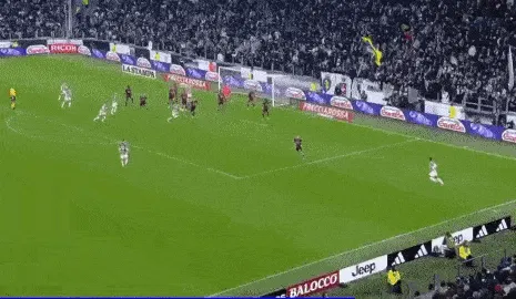 1704414562169001.gif 03.gif