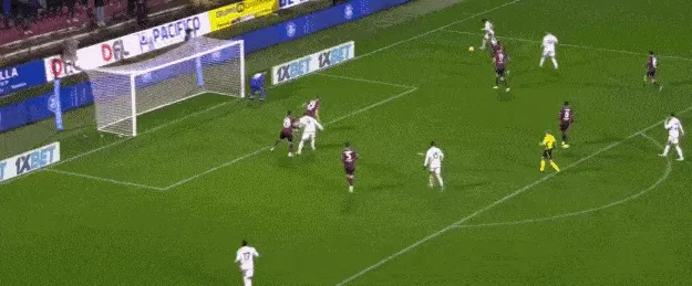 1704655542209134.gif 3.gif