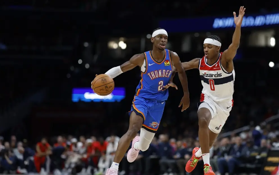 希罗28分范弗利特32+5+7难救主 热火120-113击退火箭避连败 希罗28分范弗利特32+5+7难救主 热火120-113击退火箭避连败