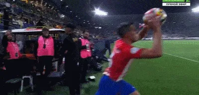 1704931699891808.gif 9.gif