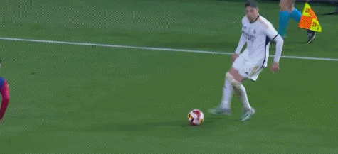 1705277693618139.gif 6.gif