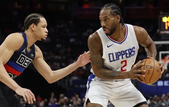 威少23分9助+2万5里程碑 小卡33分 哈登10中1 快船136-125击败活塞 威少23分9助+2万5里程碑 小卡33分 哈登10中1 快船136-125击败活塞