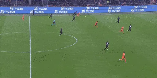 1708130009873312.gif 01.gif