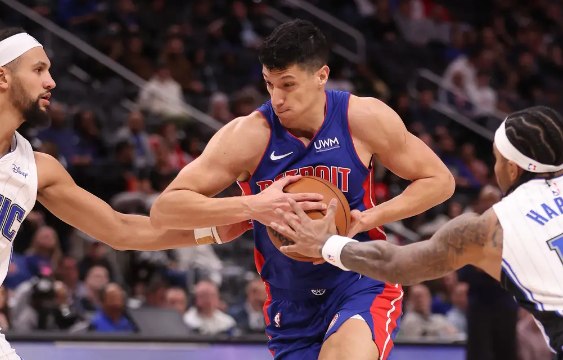 班切罗2+1准绝杀坎宁安空砍26+7 魔术客场112-109送活塞5连败 班切罗2+1准绝杀坎宁安空砍26+7 魔术客场112-109送活塞5连败