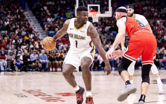 德罗赞24+7锡安准三双 武切维奇22+13公牛114-106胜鹈鹕 德罗赞24+7锡安准三双 武切维奇22+13公牛114-106胜鹈鹕