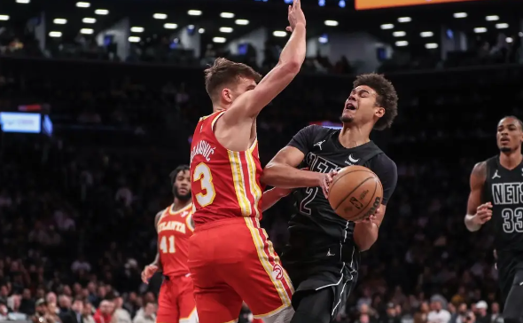 卡梅隆-约翰逊29分 施罗德23+8+7 穆雷28+6 篮网124-97大胜老鹰 卡梅隆-约翰逊29分 施罗德23+8+7 穆雷28+6 篮网124-97大胜老鹰