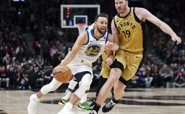 库里25+6+6 克莱重回首发14+7 库明加24+6 勇士120-105复仇猛龙 库里25+6+6 克莱重回首发14+7 库明加24+6 勇士120-105复仇猛龙