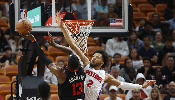 巴特勒26+8坎宁安23分 阿德巴约18分热火118-110力克活塞 巴特勒26+8坎宁安23分 阿德巴约18分热火118-110力克活塞