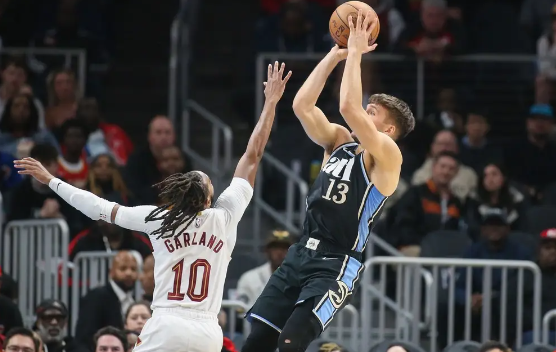 波格丹23+6阿伦空砍两双 老鹰主场112-101力擒骑士 波格丹23+6阿伦空砍两双 老鹰主场112-101力擒骑士