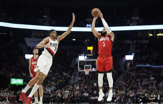 格林27分范弗利特18+10 小西蒙斯23分开拓者107-123不敌火箭 格林27分范弗利特18+10 小西蒙斯23分开拓者107-123不敌火箭