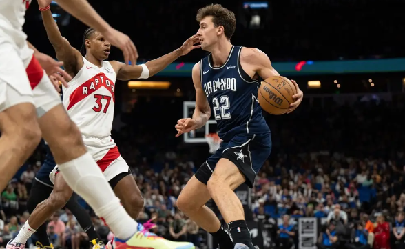 班凯罗29+6+5 小瓦格纳22+9+5 奎克利15中4 魔术111-96送猛龙7连败 班凯罗29+6+5 小瓦格纳22+9+5 奎克利15中4 魔术111-96送猛龙7连败