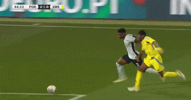 1711066669952623.gif 4.gif