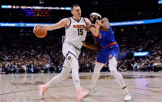 约基奇30+14+11小波特31分 掘金下半场发威113-100战胜尼克斯 约基奇30+14+11小波特31分 掘金下半场发威113-100战胜尼克斯