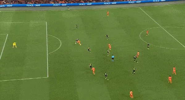 1711150542218824.gif 5.gif