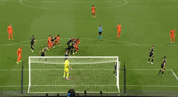 1711150550351116.gif 4.gif