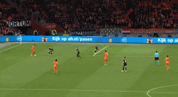 1711150558347605.gif 2.gif