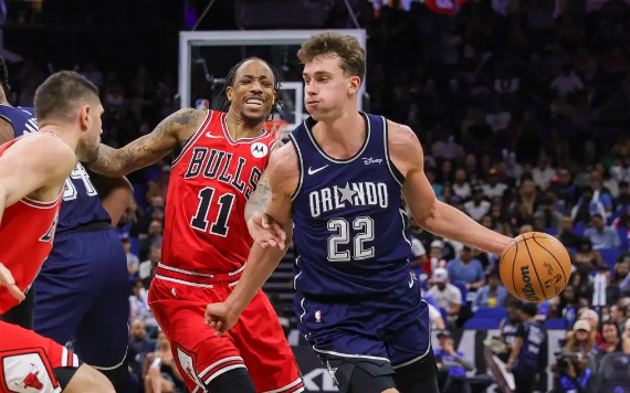 德罗赞30+5班凯罗24分 萨格斯19分魔术113-98胜公牛 德罗赞30+5班凯罗24分 萨格斯19分魔术113-98胜公牛