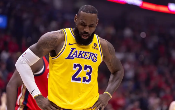 詹姆斯23分锡安伤退空砍40+11 湖人110-106险胜鹈鹕晋级季后赛 詹姆斯23分锡安伤退空砍40+11 湖人110-106险胜鹈鹕晋级季后赛