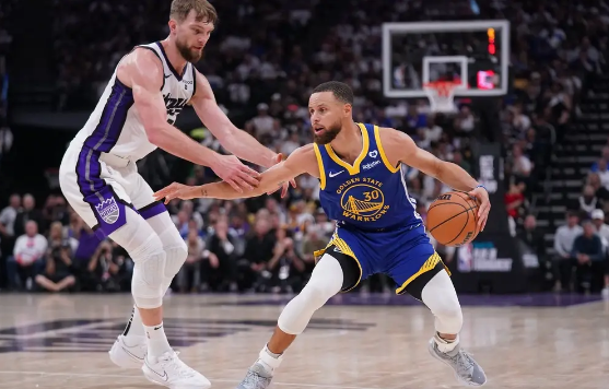 库里22分克莱惨淡挂零 勇士94-118不敌国王赛季出局 库里22分克莱惨淡挂零 勇士94-118不敌国王赛季出局