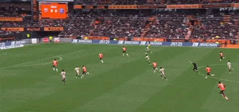 1713986001855115.gif 2.gif