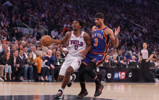 马克西17秒7分逆天轰46分 恩比德三双 76人加时险胜尼克斯 马克西17秒7分逆天轰46分 恩比德三双 76人加时险胜尼克斯