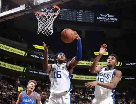 夏联-76人轻取雷霆 康西尔29+8末节19分4分钟连砍17分 夏联-76人轻取雷霆 康西尔29+8末节19分4分钟连砍17分