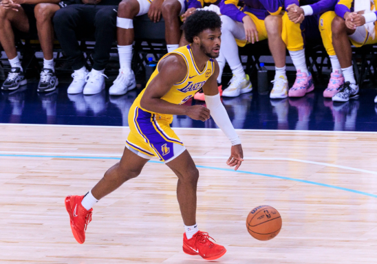 季前赛-布朗尼生涯首秀2分老詹缺席 湖人107-124惨败森林狼