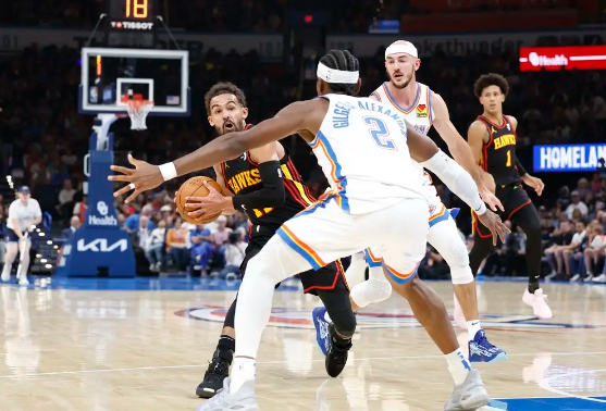 SGA35+11+9 切特25+9+6帽 杨24分10失误 雷霆击落老鹰取3连胜 SGA35+11+9 切特25+9+6帽 杨24分10失误 雷霆击落老鹰取3连胜