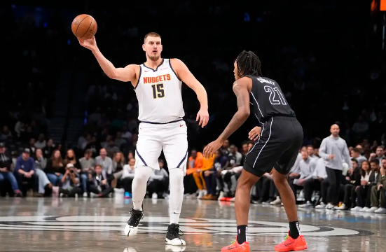 约基奇三双&威少22分 施罗德28+13 崔永熙缺阵 掘金险胜篮网 约基奇三双&威少22分 施罗德28+13 崔永熙缺阵 掘金险胜篮网