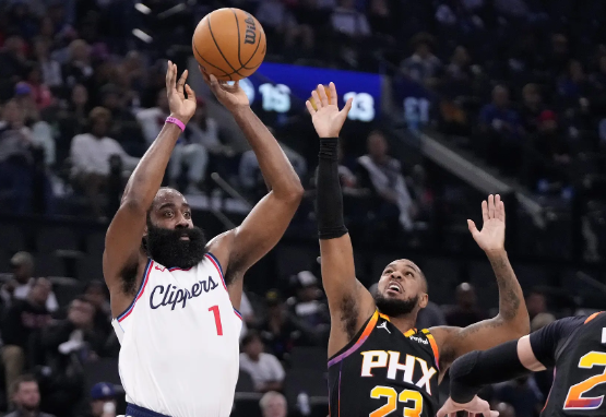 21分大逆转!布克40+5+8 哈登25+10+13&6失误 太阳再胜快船 21分大逆转!布克40+5+8 哈登25+10+13&6失误 太阳再胜快船