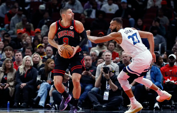 华子33+8+6 兰德尔22+10 怀特24+8 森林狼逆转送公牛4连败 华子33+8+6 兰德尔22+10 怀特24+8 森林狼逆转送公牛4连败