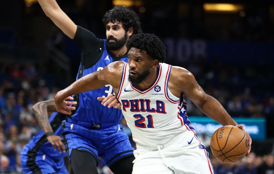 小瓦31+11 恩比德15中5 乔治15中4 魔术胜76人迎5连胜 小瓦31+11 恩比德15中5 乔治15中4 魔术胜76人迎5连胜