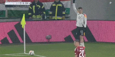 1732070380993373.gif 2.gif