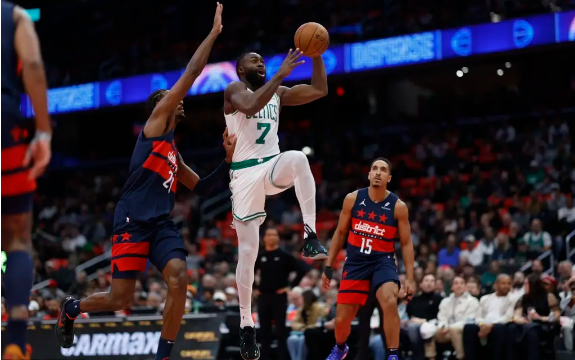 布朗31+11+5 塔图姆三分10中0 普尔23+8 绿军送奇才10连败