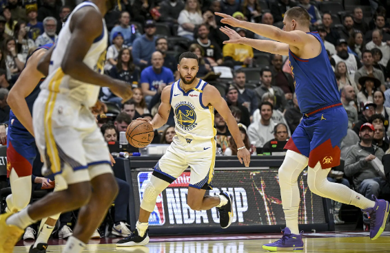 约基奇38+10+6+5断 波特22+7 库里24+7+11 掘金送勇士5连败 约基奇38+10+6+5断 波特22+7 库里24+7+11 掘金送勇士5连败